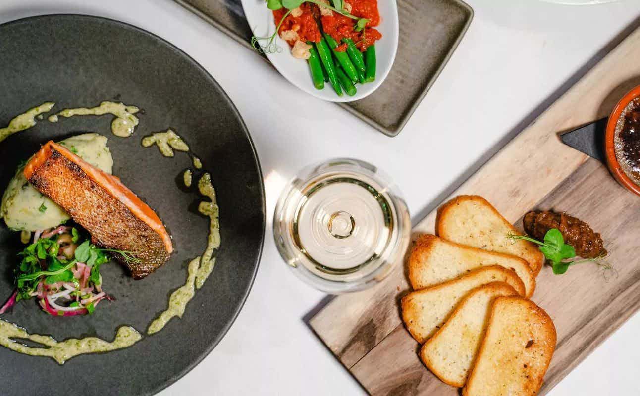 Enjoy New Zealand cuisine at The Curve Restaurant and Bar in Napier, Hawke's Bay
